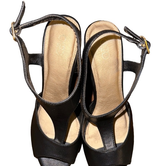Cato black heels wedge size 8 - Picture 4 of 6